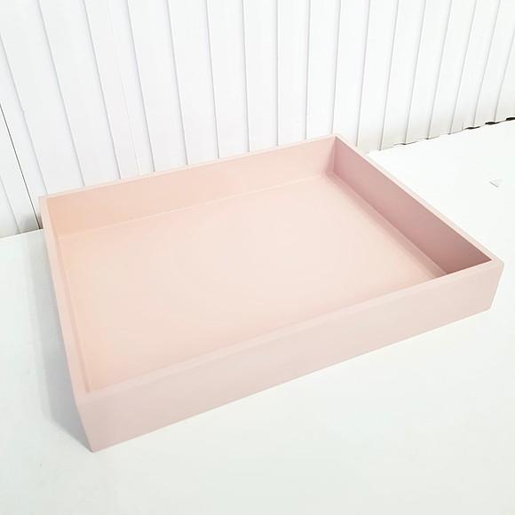 Bandeja 23x29cm mdf Rosa Rosé para Kit Higiene Bebê