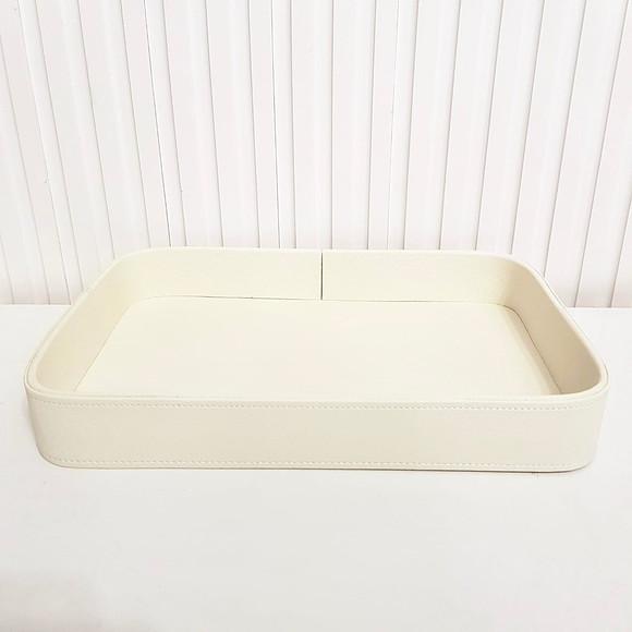 Bandeja 24x36cm Couro Pu Off White