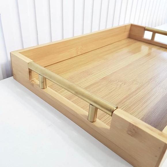 Bandeja 26x38cm Bambu Retangular Alças Douradas (fundo Mdf)