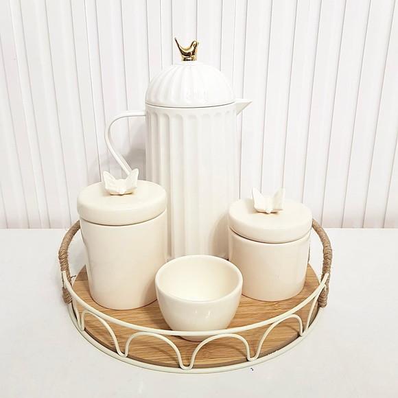 Bandeja 30cm Metal e Bambu Decorada - Creme Nude Kit Higiene