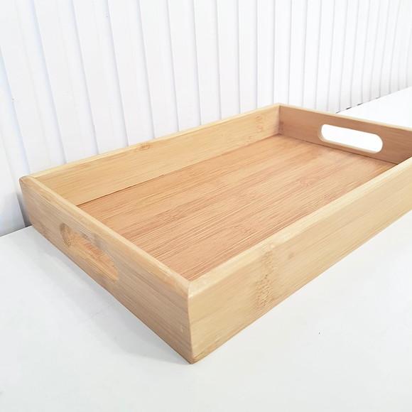Bandeja de Bambu 22x33cm com Alças Kit Higiene