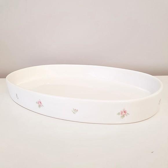 Bandeja de Cerâmica Oval Branca Estampa Floral Kit Higiene