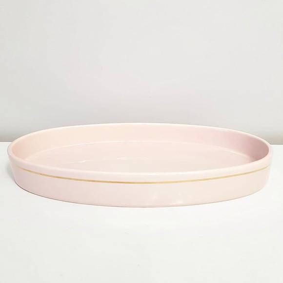 Bandeja de Cerâmica Oval Rosa Rosé com Filete Dourado
