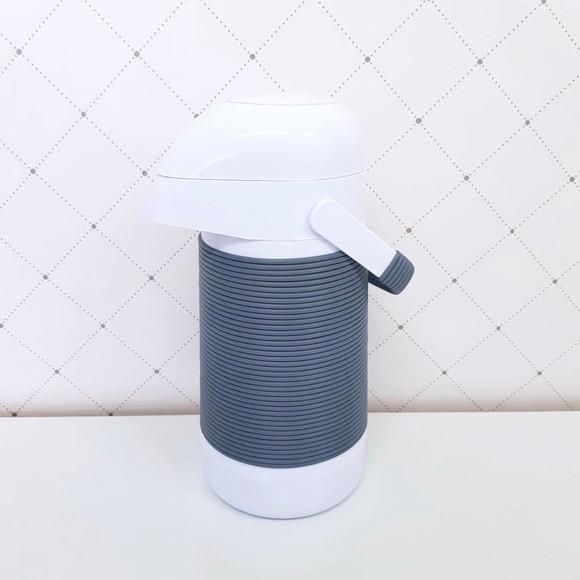 Garrafa Térmica com Capa Alinhavada Azul Jeans para Higiene