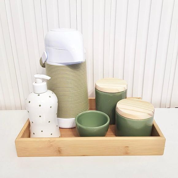 Kit Higiene 22x33cm Verde Militar / Oliva - Térm. Alinhavada