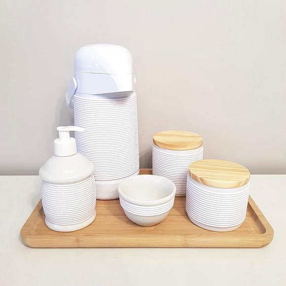 Kit Higiene 23x33cm Alinhavado Branco - Bandeja Bambu
