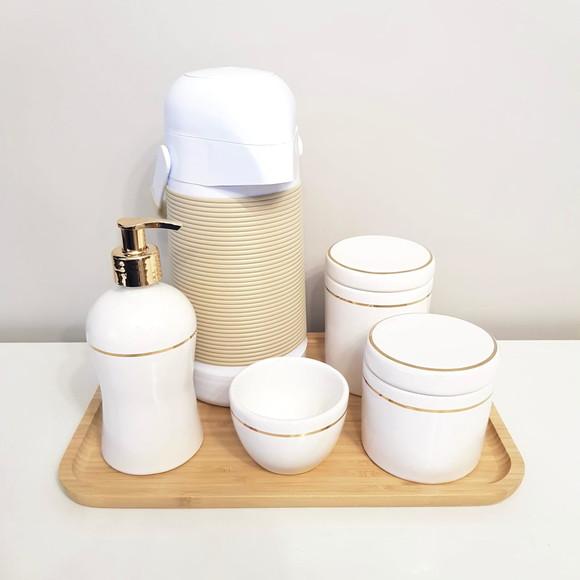 Kit Higiene 23x33cm Branco Filete Dourado - Térm Alinhavada