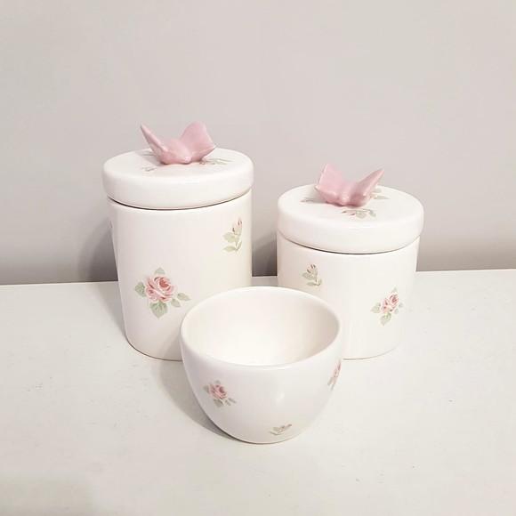Kit Higiene 3 Peças Floral com Aplique Borboleta Rosa Bebê
