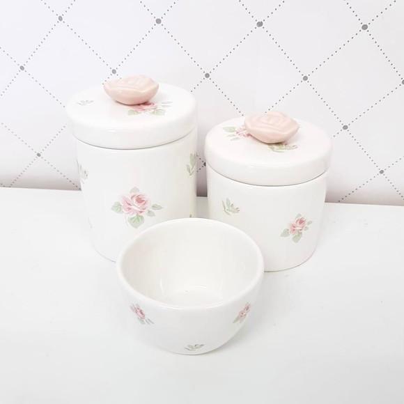 Kit Higiene 3 Peças Floral com Aplique Rosé