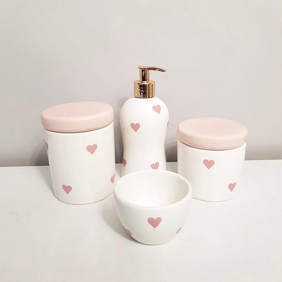 Kit Higiene 4 Peças Branco e Rosé Luxo - Coração Rosa