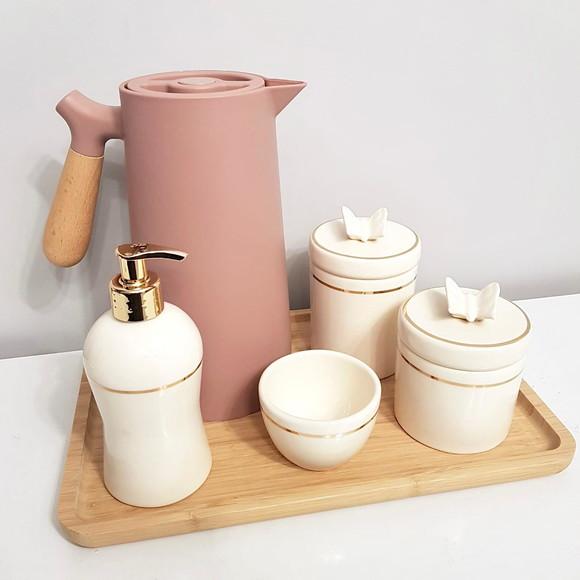 Kit Higiene Bebê 23x33cm Nude e Creme com Filete Dourado
