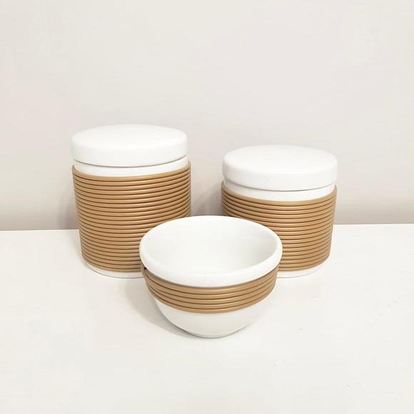 Kit Higiene Bebê 3 Pças Porcelana Alinhavado Marrom Caramelo
