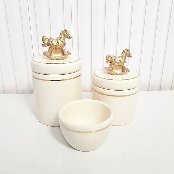 Kit Higiene Bebê 3 Pçs Creme Filete Dourado Apliq. Cavalinho
