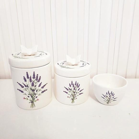 Kit Higiene Bebê 3 Pçs Lavanda - Tampa Estampada c/ Aplique