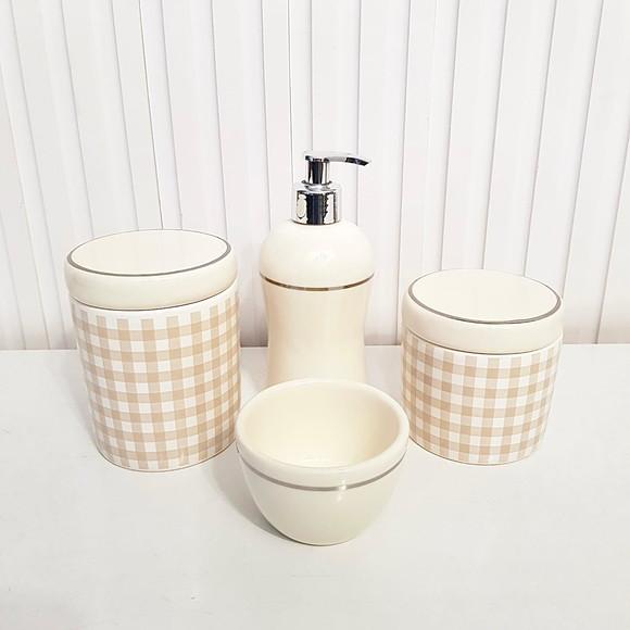 Kit Higiene Bebê 4 Pçs Xadrez Vichy Bege Creme Filete Prata