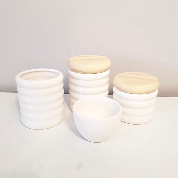Kit Higiene Bebê 4 Peças Ondulado Branco - Pinus