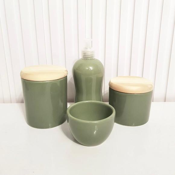 Kit Higiene Bebê 4 Peças Verde Militar / Oliva - Tampa Pinus