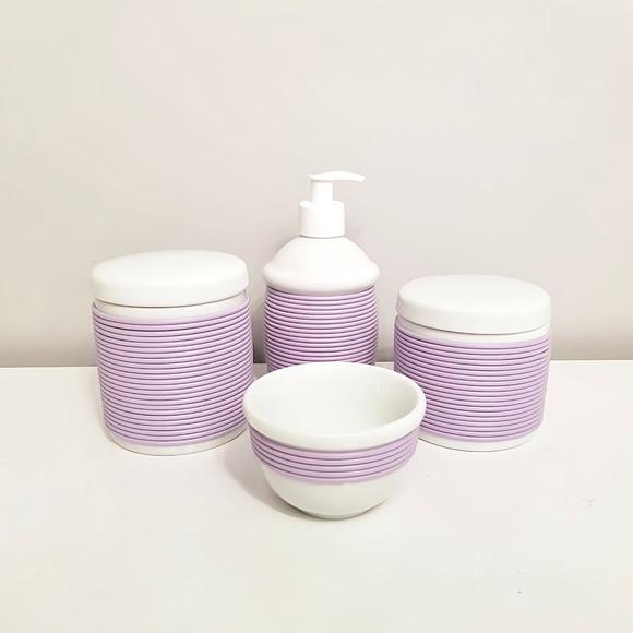 Kit Higiene Bebê 4 Peças Porcelana com Alinhavado Lilás