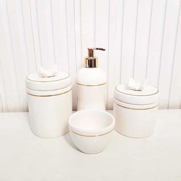 Kit Higiene Bebê Branco Filete Dourado Borboleta 4 Pçs