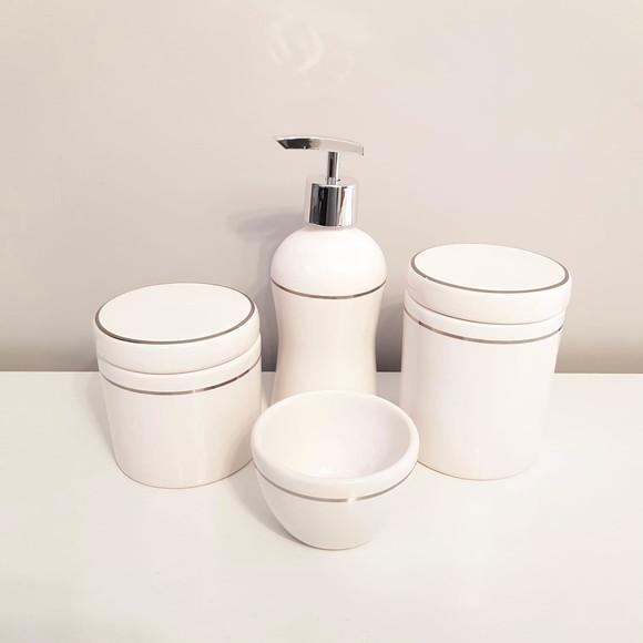 Kit Higiene Bebê Cerâmica Branca com Filete Prata - 4 Peças