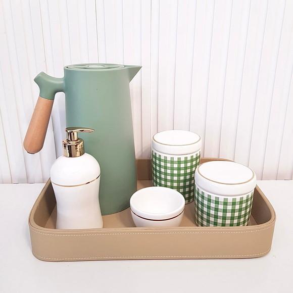 Kit Higiene Bebê Xadrez Vichy Bege e Verde c/ Filete Dourado