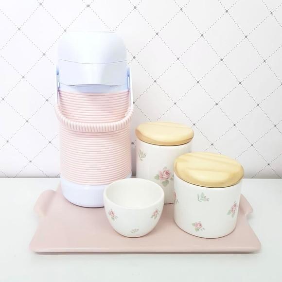 Kit Higiene Floral Rosé e Branco - Tampa Pinus