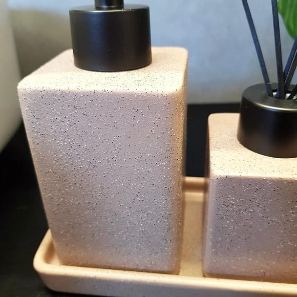Kit Lavabo Banheiro Quadratto Bege com Bandeja e Difusor