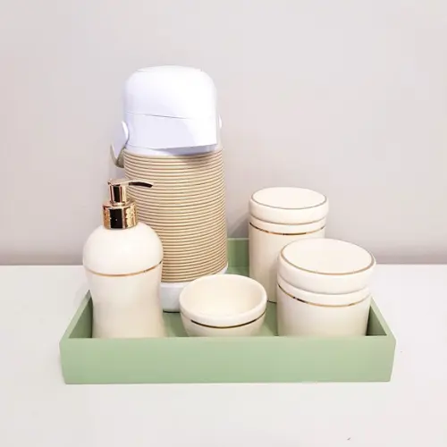 Bandeja 23x29cm Verde Pistache para Kit Higiene Bebê
