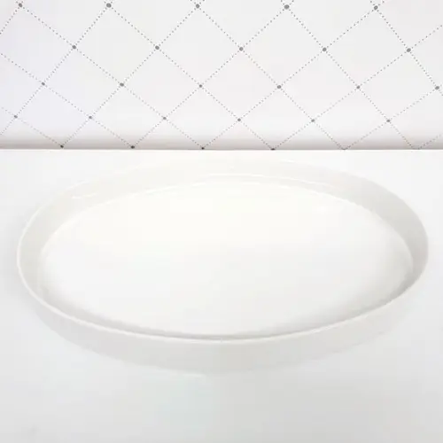 Bandeja de Cerâmica Oval Branca para Kit Higiene Bebê