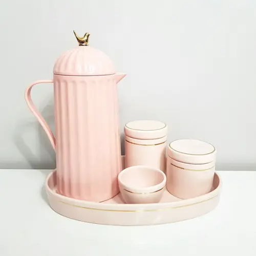Bandeja de Cerâmica Oval Rosa Rosé com Filete Dourado