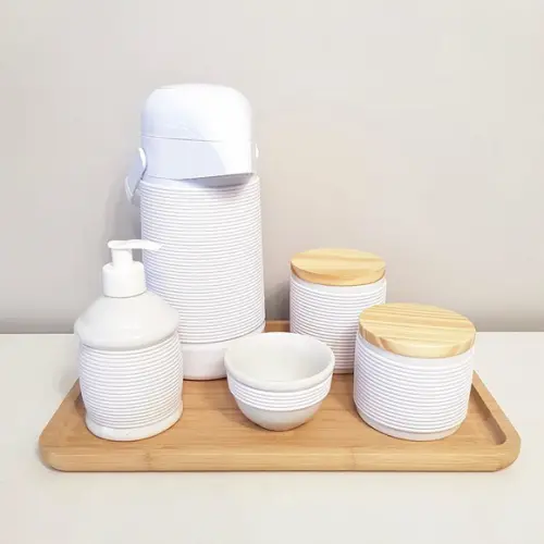 Kit Higiene 23x33cm Alinhavado Branco - Bandeja Bambu