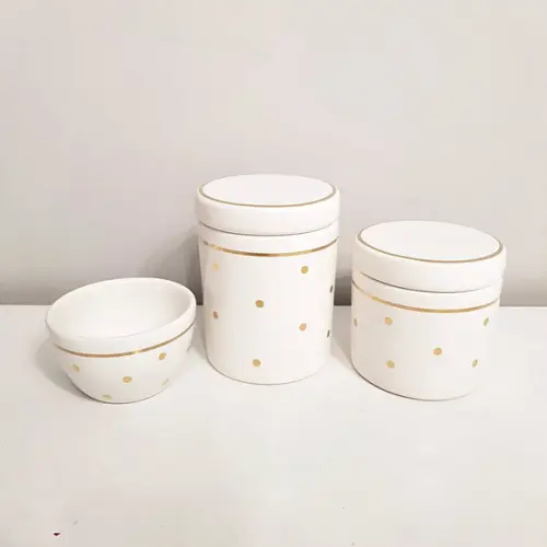 Kit Higiene 3 Peças Branco com Poás e Filete Dourado