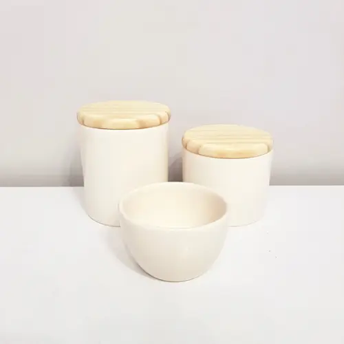 Kit Higiene 3 Peças Creme - Tampa de Madeira Pinus