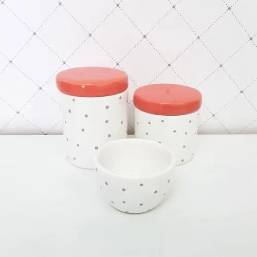 Kit Higiene 3 Peças Poá Cinza - Tampas Vermelho Coral