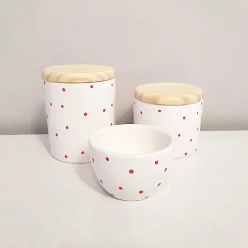 Kit Higiene 3 Peças Poás Vermelhos - Tampa Pinus