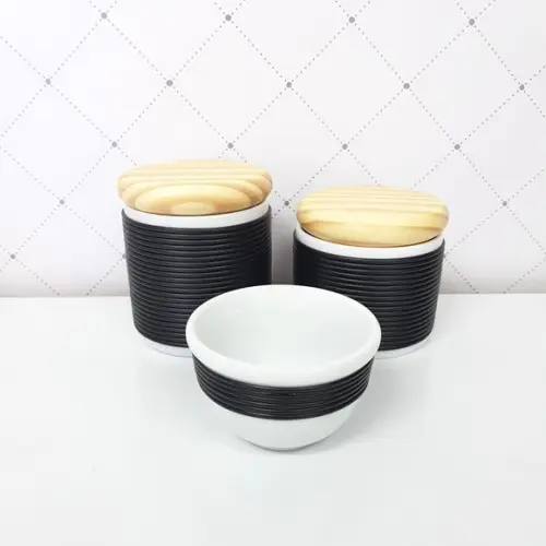 Kit Higiene 3 Peças Porcelana com Alinhavado Preto - Pinus