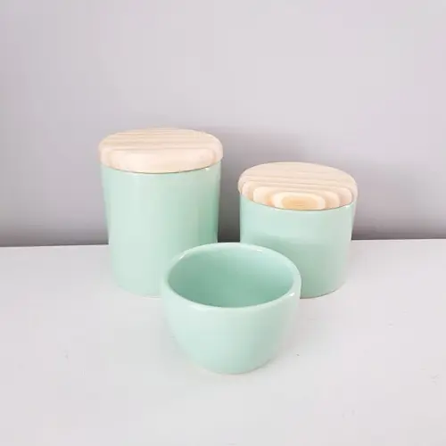 Kit Higiene 3 Peças Verde Bebê - Tampinha de Madeira