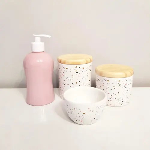 Kit Higiene 4 Peças Granilite Rosa Bebê - Tampa Pinus