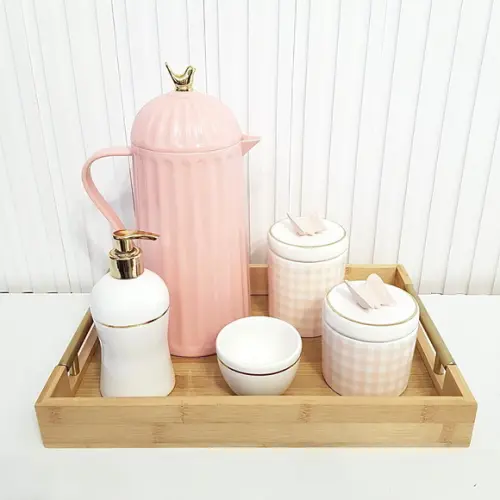 Kit Higiene Bebê 26x38cm Xadrez Vichy Rosa Branco c/ Dourado