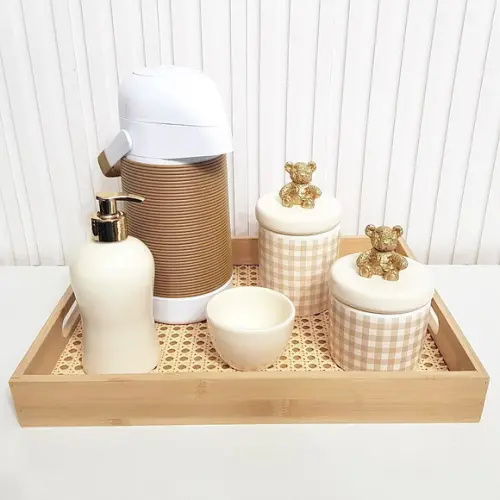 Kit Higiene Bebê 28x39cm Xadrez Vichy Bege Aplique Ursinho
