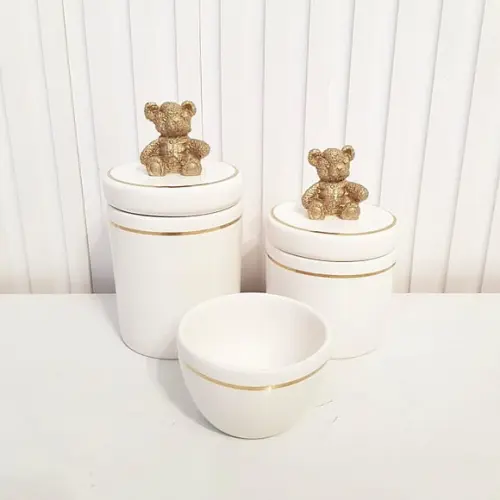 Kit Higiene Bebê 3 Pçs Branco Filete Dourado Aplique Ursinho