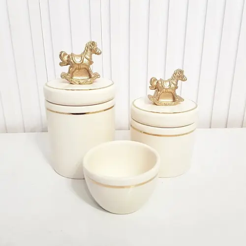 Kit Higiene Bebê 3 Pçs Creme Filete Dourado Apliq. Cavalinho