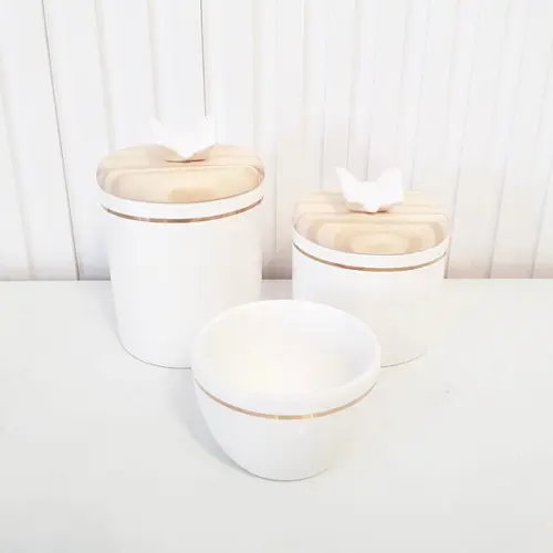 Kit Higiene Bebê 3 Pçs Branco Filete Dourado Borboleta Pinus