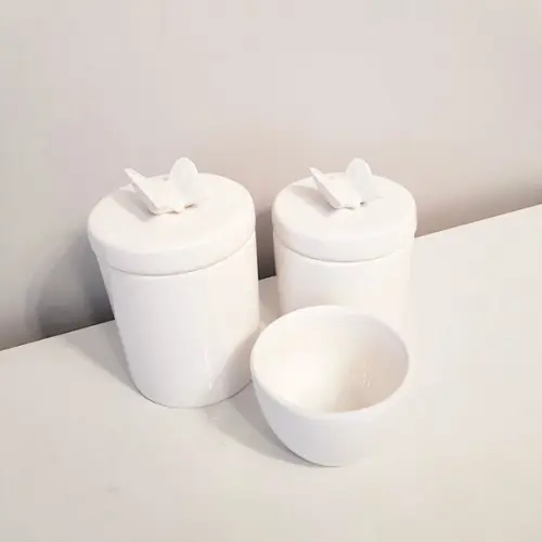 Kit Higiene Bebê 3 Peças Branco com Aplique Borboleta