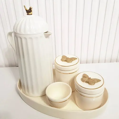 Kit Higiene Bebê 3 Peças Creme Filete Dourado Borboleta Ouro