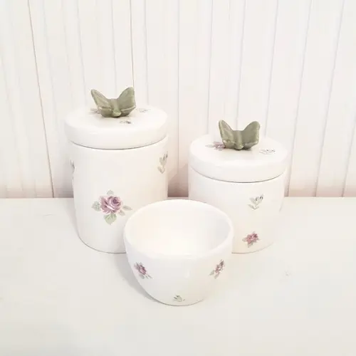 Kit Higiene Bebê 3 Peças Floral Lilás c/ Borboleta Oliva