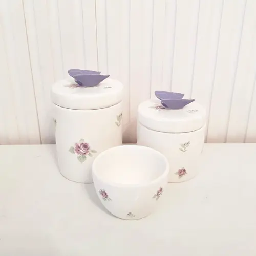 Kit Higiene Bebê 3 Peças Floral Lilás c/ Borboleta Lilás