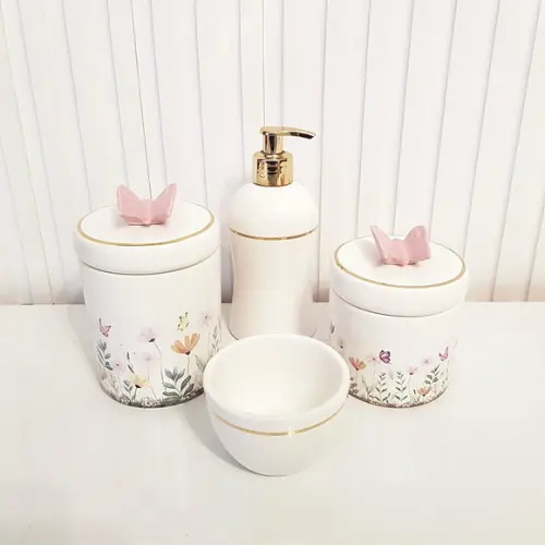 Kit Higiene Bebê 4 Pç Jardim Encantado Filete Ouro Borboleta