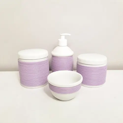 Kit Higiene Bebê 4 Peças Porcelana com Alinhavado Lilás