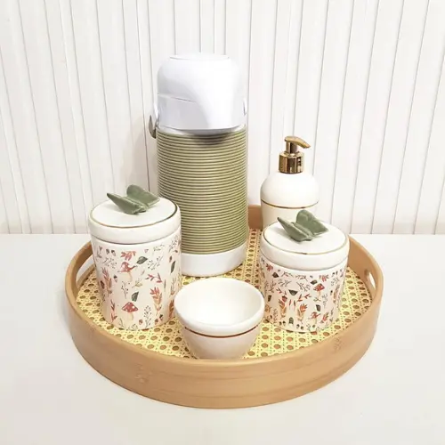 Kit Higiene Bebê Bosque Cogumelo Branco, Oliva e Dourado